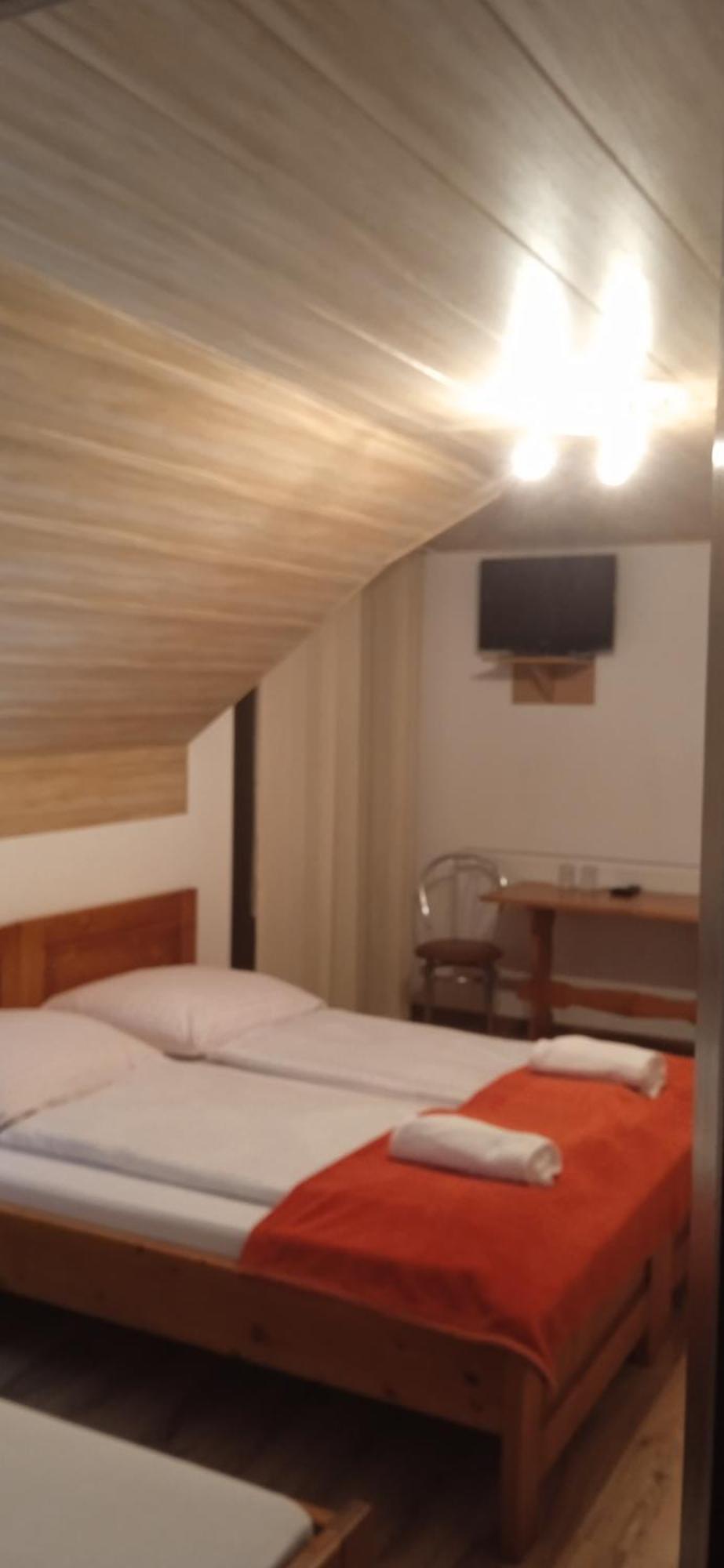 Guest House Kovalik Suchá Hora Oda fotoğraf